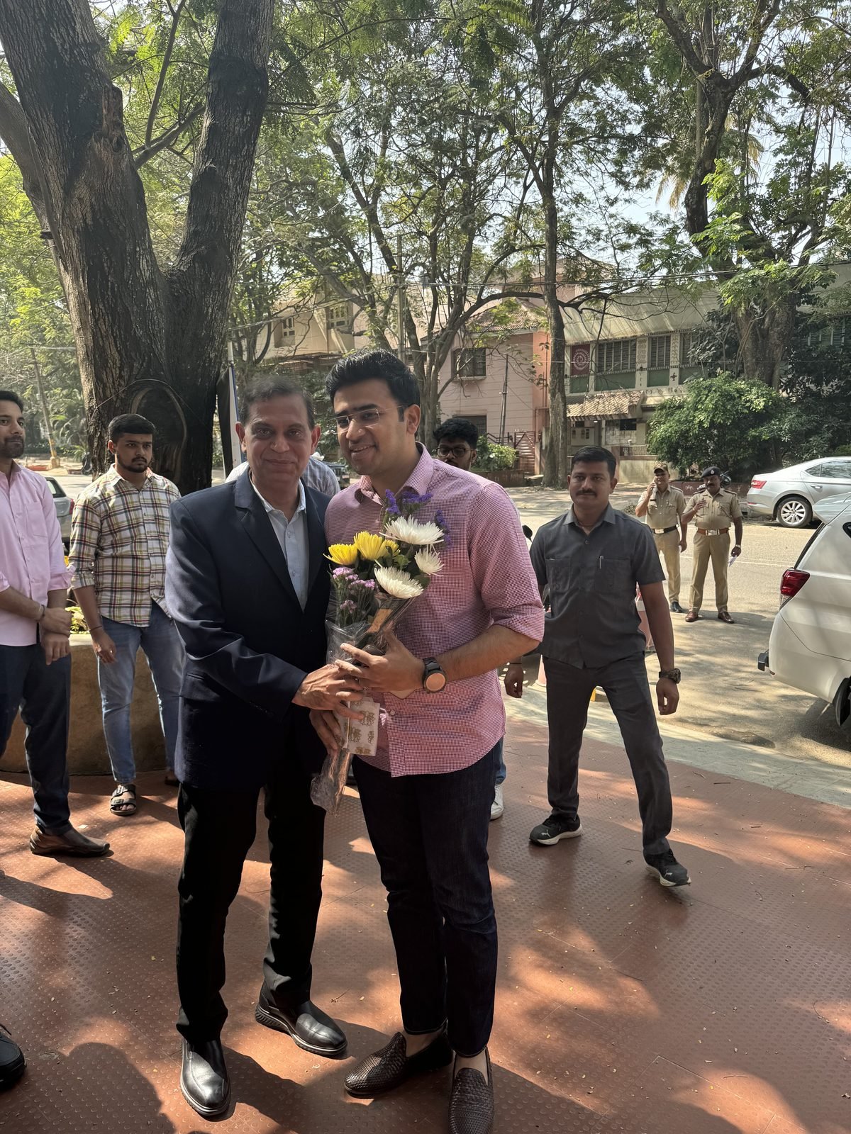 Dr Ravindra Mehta with Sri Tejasvi Surya, Member of Parliament for Bangalore South